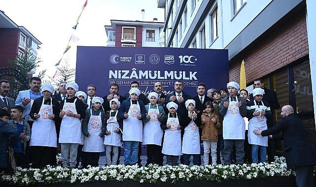 Milli Eğitim Bakanı Tekin, Konya Büyükşehir’in Nizamülmülk Bilgehanesi ve Lise Medeniyet Akademisi’ni Açtı