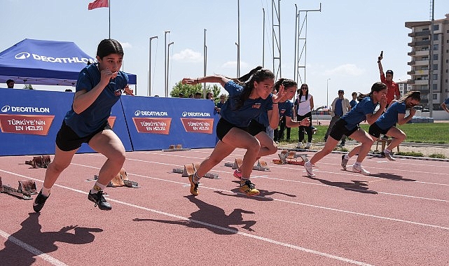 Decathlon, tüm Türkiye’yi spora davet ediyor