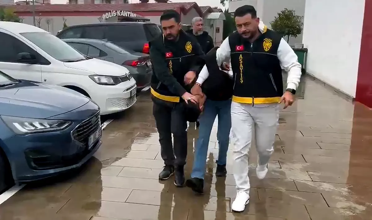 Adana’da Silahlı Saldırı: Babaannesini Ziyarete Giden Genç Hayatını Kaybetti