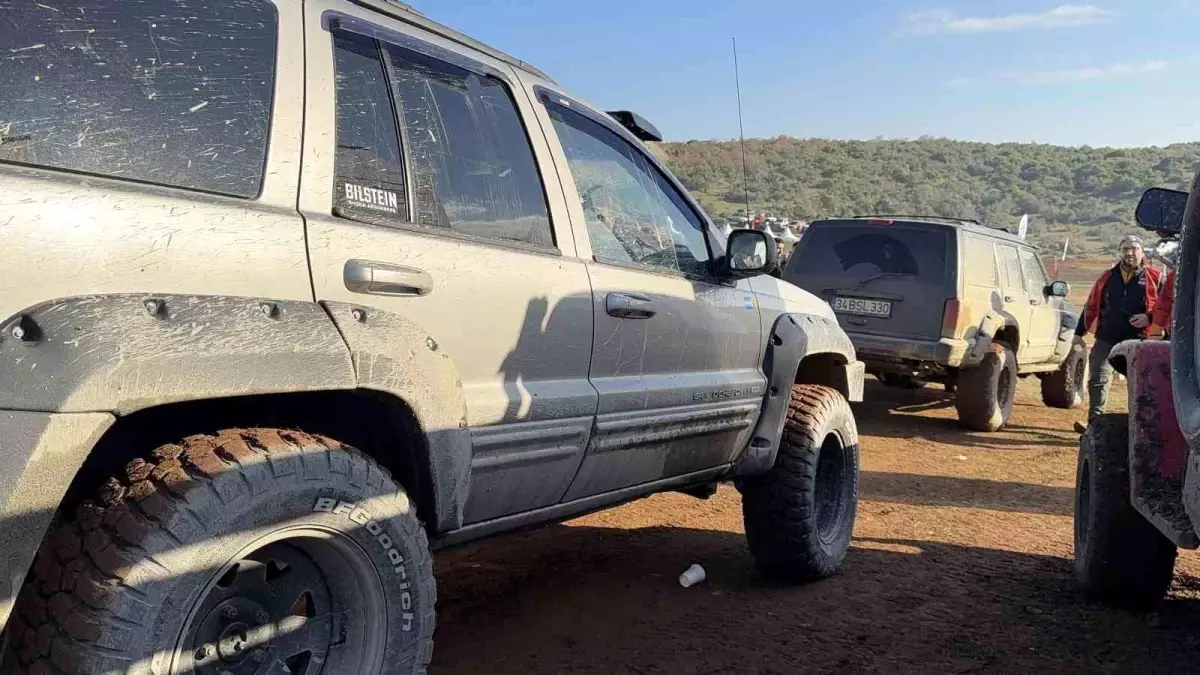 Arnavutköy’de Adrenalin Dolu Off-Road Şenliği Başladı